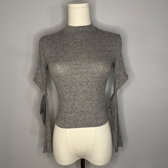 Fashion Nova Tops - Heather Gray Open Sleeve Top